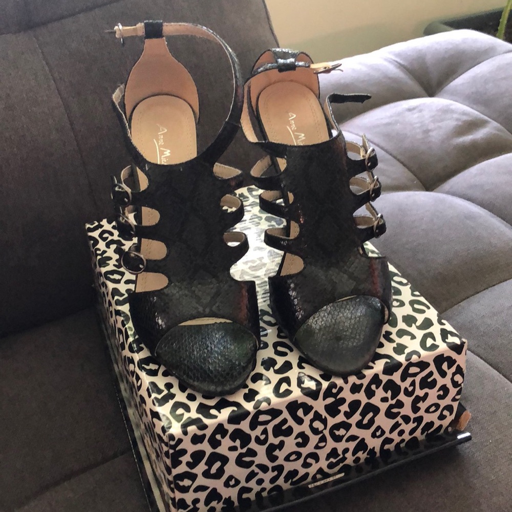 ❤️ Sale ❤️Heels